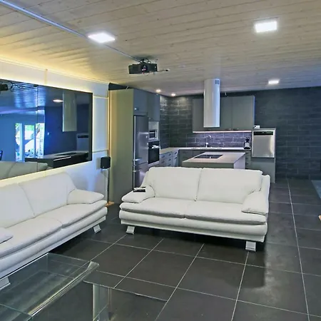 别墅 Villa Savonlinna 萨翁林纳